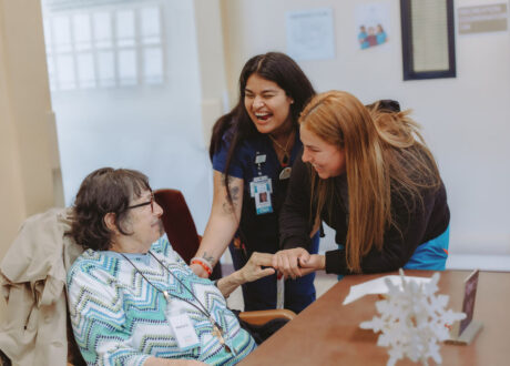 CUIDADOS EN EL HOGAR